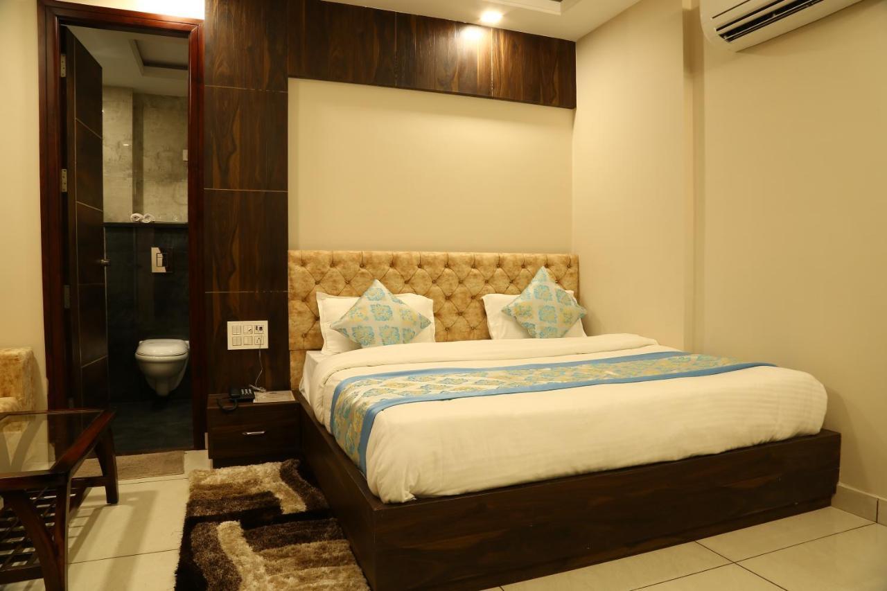 Hotel Kush Ganga - 50 Meter From Har Ki Pauri, Харидвар Экстерьер фото